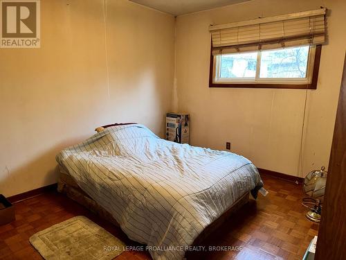 798 Arundel Place, Kingston (South Of Taylor-Kidd Blvd), ON - Indoor Photo Showing Bedroom