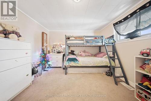 1074 County Rd 30, Brighton, ON - Indoor Photo Showing Bedroom