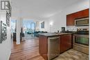 Ph07 - 310 Red Maple Road, Richmond Hill, ON  - Indoor Photo Showing Kitchen 