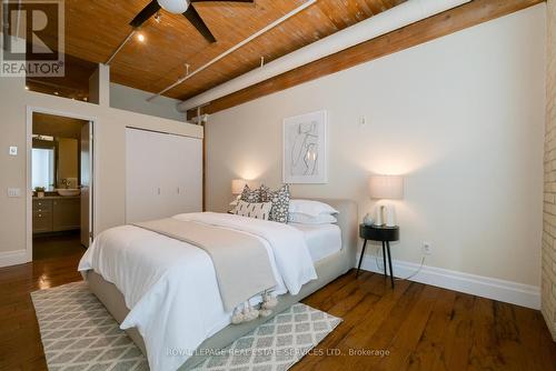 406 - 781 King Street W, Toronto, ON - Indoor Photo Showing Bedroom