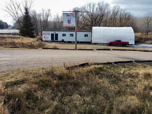 Office - 351 Route 301 S., Litchfield, QC - Outdoor With View