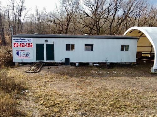 Office - 351 Route 301 S., Litchfield, QC - Outdoor