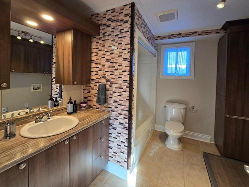 Salle de bains - 176 60E Avenue, Pointe-Calumet, QC - Indoor Photo Showing Bathroom