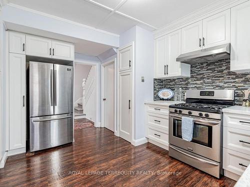 58 Main St N, Newmarket, ON - Indoor Photo Showing Kitchen