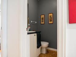 Powder room - 