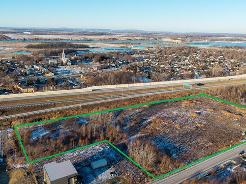 Photo aÃ©rienne - Av. Pierre-Dansereau, Salaberry-De-Valleyfield, QC - Outdoor With View