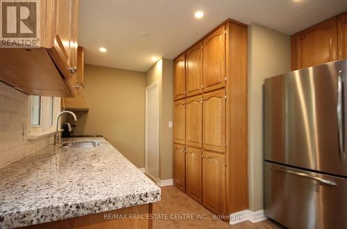 Main - 376 Humewood Avenue, Oshawa, ON - Indoor Photo Showing Kitchen