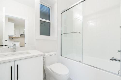 Basement 7508 205 Street, Langley, BC - Indoor Photo Showing Bathroom