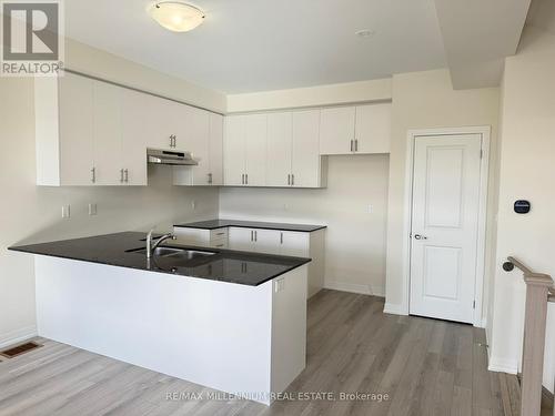 150 Turnberry Lane, Barrie, ON - Indoor Photo Showing Kitchen With Double Sink