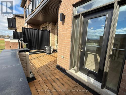 150 Turnberry Lane, Barrie, ON - Outdoor With Exterior