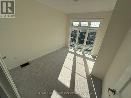 150 Turnberry Lane, Barrie, ON - Indoor Photo Showing Other Room