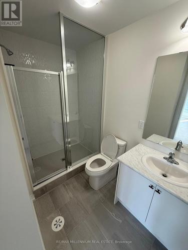 150 Turnberry Lane, Barrie, ON - Indoor Photo Showing Bathroom