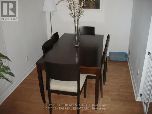 709 - 388 Prince Of Wales Drive, Mississauga, ON - Indoor Photo Showing Dining Room