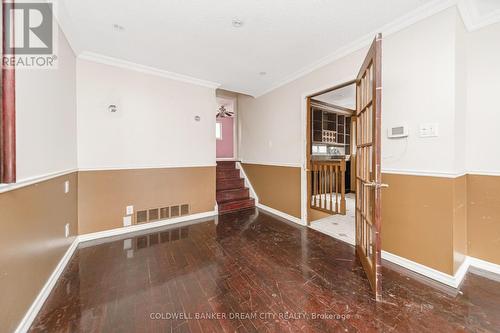 4211 Brandon Gate Drive, Mississauga, ON - Indoor Photo Showing Other Room