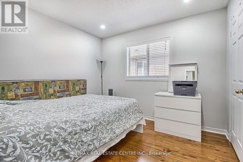 3398 Crimson King Circle, Mississauga, ON - Indoor Photo Showing Bedroom