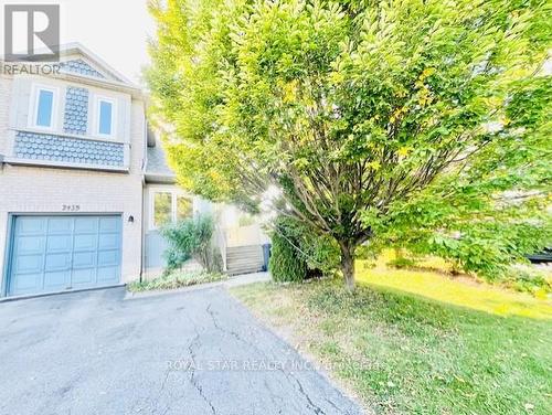 2439 Bankside Drive W, Mississauga, ON - Outdoor