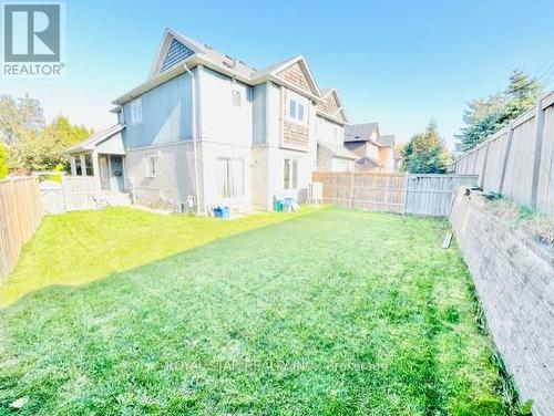 2439 Bankside Drive W, Mississauga, ON - Outdoor