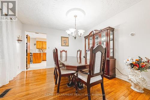 5100 White Church Road, Hamilton, ON - Indoor Photo Showing Dining Room