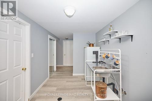 4 - 23 Dynasty Avenue, Hamilton (Stoney Creek), ON - Indoor Photo Showing Other Room