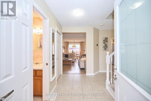 4 - 23 Dynasty Avenue, Hamilton (Stoney Creek), ON - Indoor Photo Showing Other Room