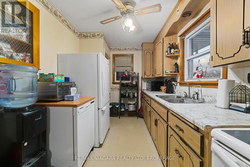 172 Queen Street, Port Colborne, ON - Indoor Photo Showing Kitchen With Double Sink