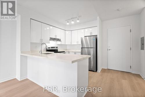 1013 - 50 John Street, Toronto, ON - Indoor Photo Showing Kitchen