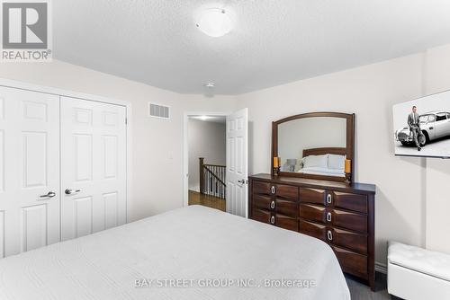 310 Coronation Road, Whitby, ON - Indoor Photo Showing Bedroom