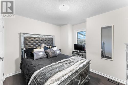 310 Coronation Road, Whitby, ON - Indoor Photo Showing Bedroom