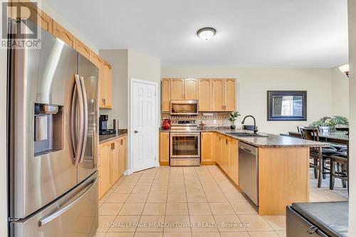 64 Spotted Owl Crescent, Brampton, ON - Indoor Photo Showing Kitchen With Stainless Steel Kitchen