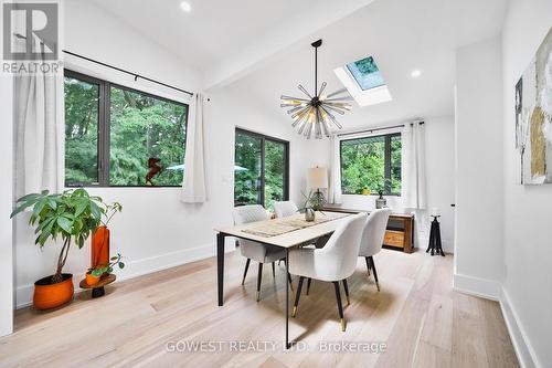 344 Dalewood Drive, Oakville, ON - Indoor Photo Showing Dining Room