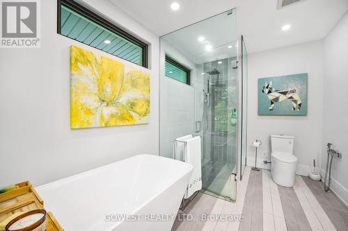 344 Dalewood Drive, Oakville, ON - Indoor Photo Showing Bathroom