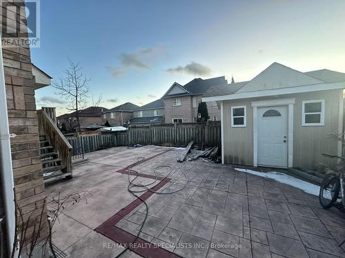 Main2Nd - 960 Knotty Pine Grove, Mississauga, ON - Outdoor With Exterior