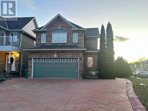 Main2Nd - 960 Knotty Pine Grove, Mississauga, ON - Outdoor