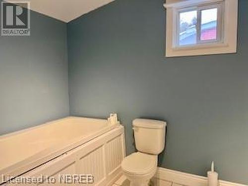 510 Metcalfe Street, North Bay, ON - Indoor Photo Showing Bathroom