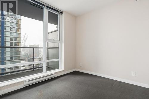 1806 131 Regiment Square, Vancouver, BC - Indoor Photo Showing Other Room