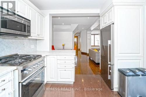 124 Banff Road, Toronto, ON - Indoor Photo Showing Bedroom