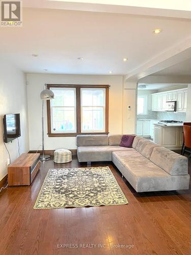 124 Banff Road, Toronto, ON - Indoor Photo Showing Other Room