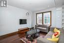 124 Banff Road, Toronto, ON  - Indoor Photo Showing Living Room 