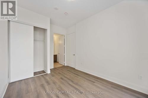 519 - 8960 Jane Street, Vaughan, ON - Indoor Photo Showing Other Room