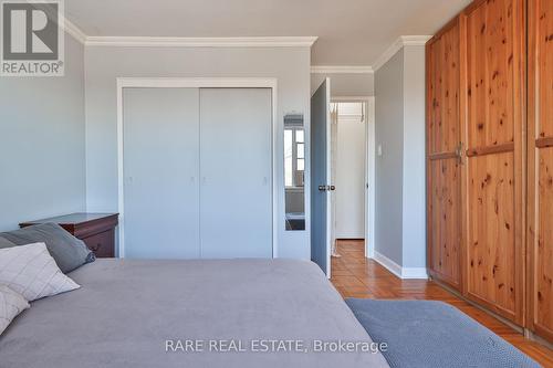 405 - 2052 Courtland Drive, Burlington, ON - Indoor Photo Showing Bedroom