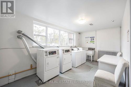 405 - 2052 Courtland Drive, Burlington, ON - Indoor Photo Showing Laundry Room