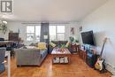 405 - 2052 Courtland Drive, Burlington, ON  - Indoor Photo Showing Living Room 