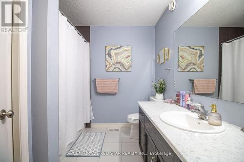 214 Poppy Drive E, Guelph, ON - Indoor Photo Showing Bathroom