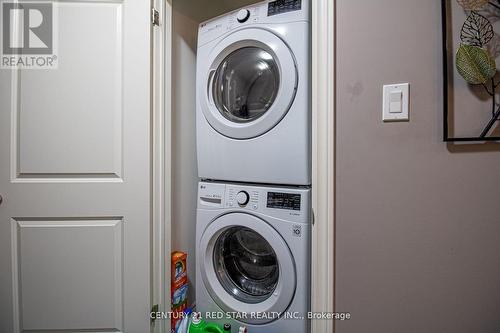 214 Poppy Drive E, Guelph, ON - Indoor Photo Showing Laundry Room