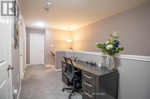 214 Poppy Drive E, Guelph, ON - Indoor Photo Showing Office