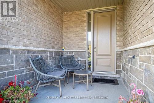 214 Poppy Drive E, Guelph, ON - Outdoor With Exterior