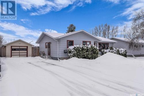 912 O Avenue S, Perdue, SK - Outdoor With Facade