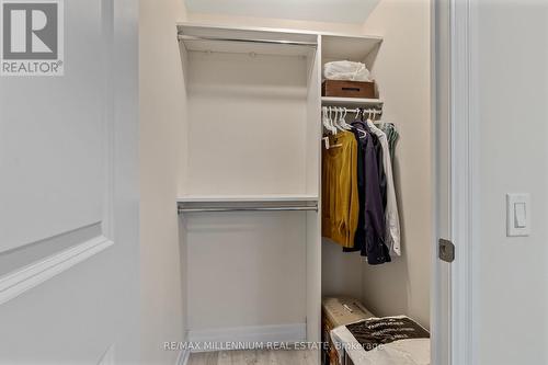 811 - 9085 Jane Street, Vaughan, ON - Indoor With Storage