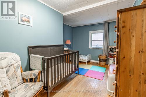 42 Mill Street, Essa, ON - Indoor Photo Showing Bedroom