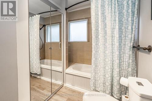 42 Mill Street, Essa, ON - Indoor Photo Showing Bathroom